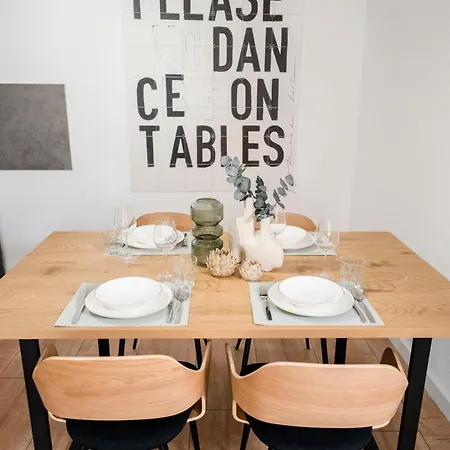 Kocasa-apartments, Zentrum, Wifi, Terrasse, Parkplatz, Waipu-tv, City-apartment *